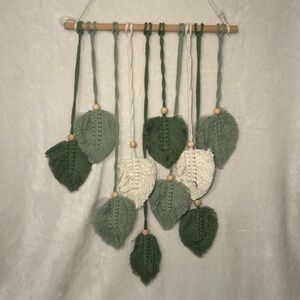 Macrame Green and Cream Leaf Wall Hanging